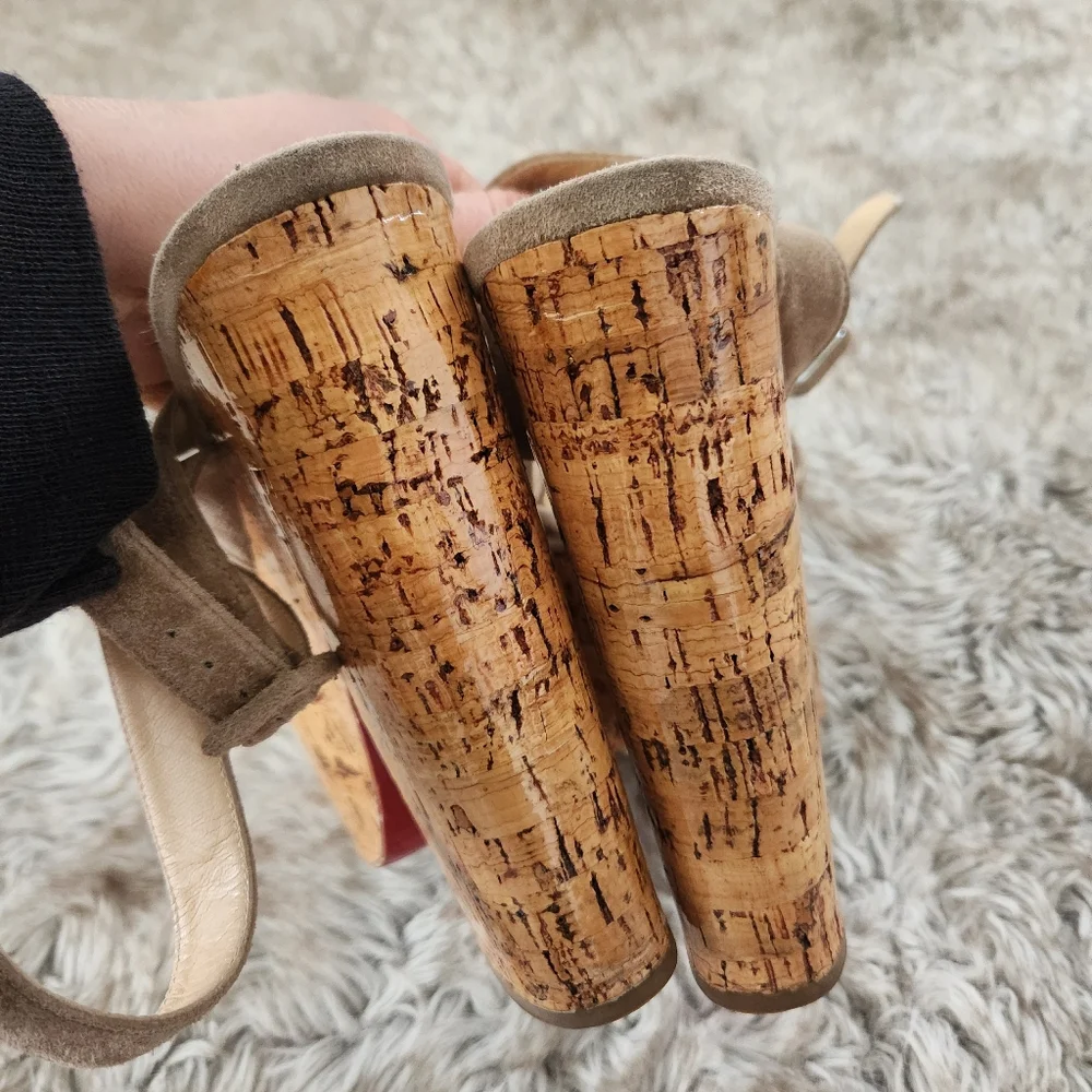Authentic Christian Louboutin Super Dombasle Sandals In Beige Size IT 39 US‎ 9